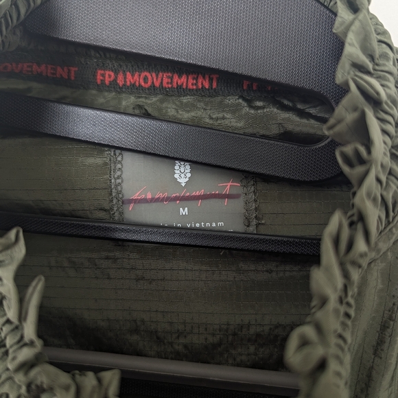 Free People Movement Starting Lineup Windbreaker Size M - Picture 4 of 9